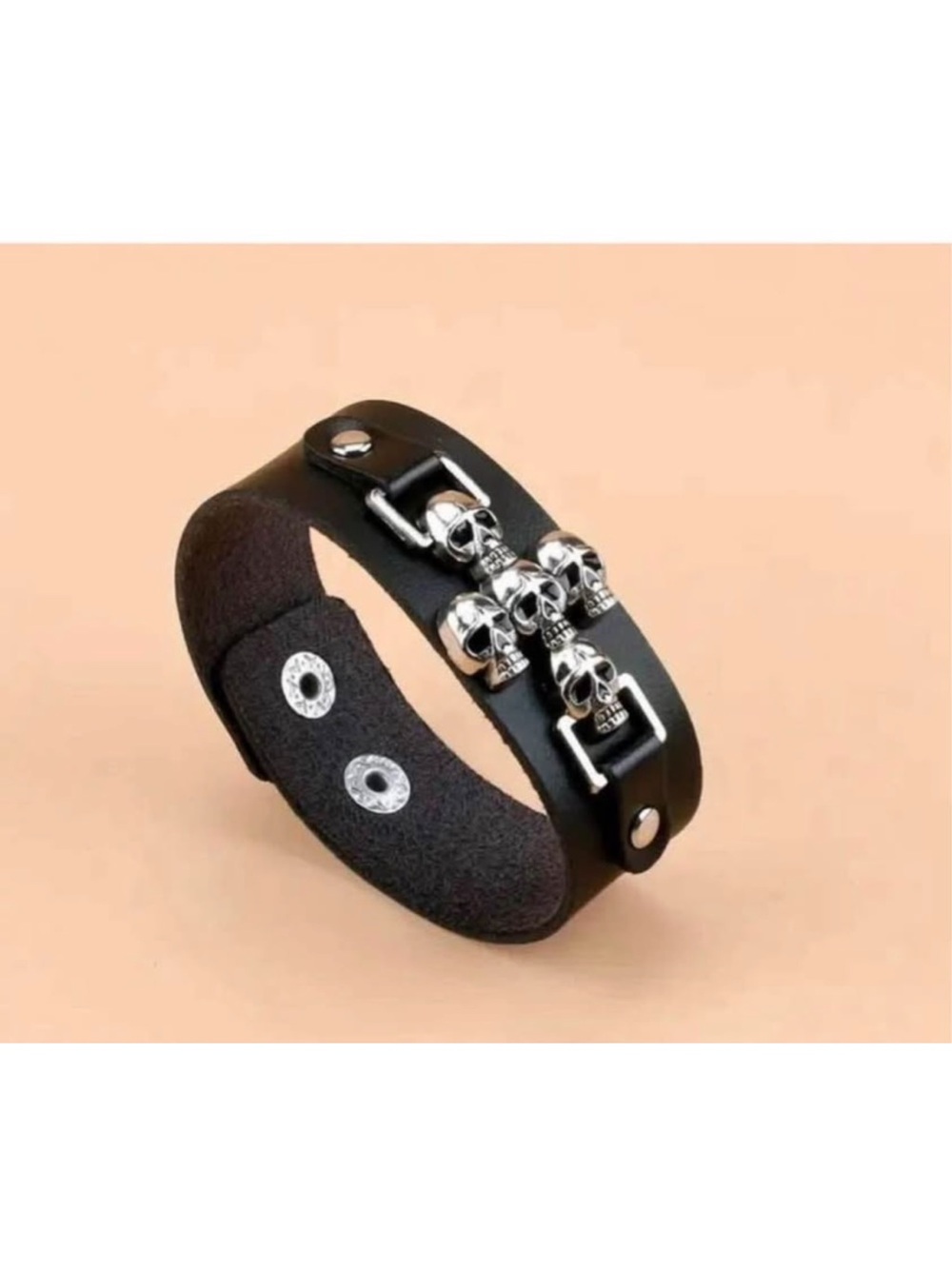 New. Leather & Skull Biker bracelet
